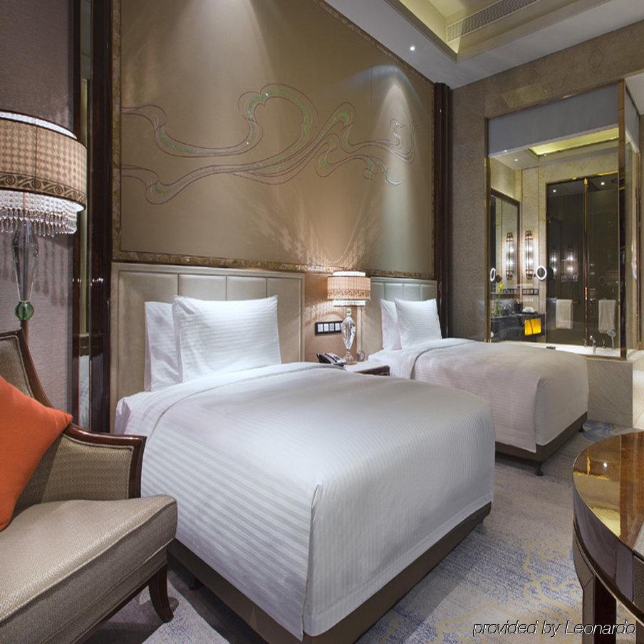 Wanda Vista Lanzhou Hotel Bagian luar foto