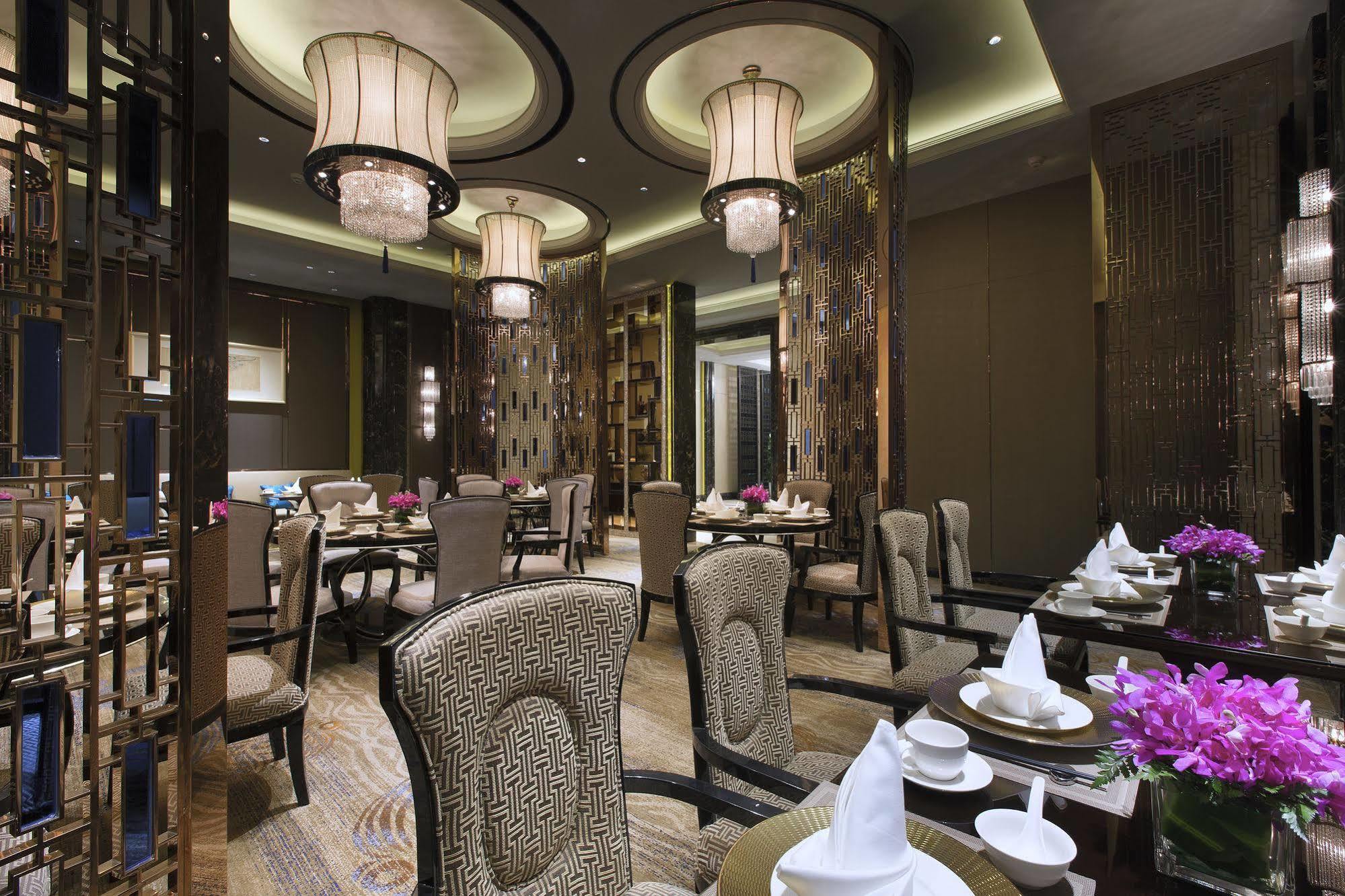 Wanda Vista Lanzhou Hotel Bagian luar foto