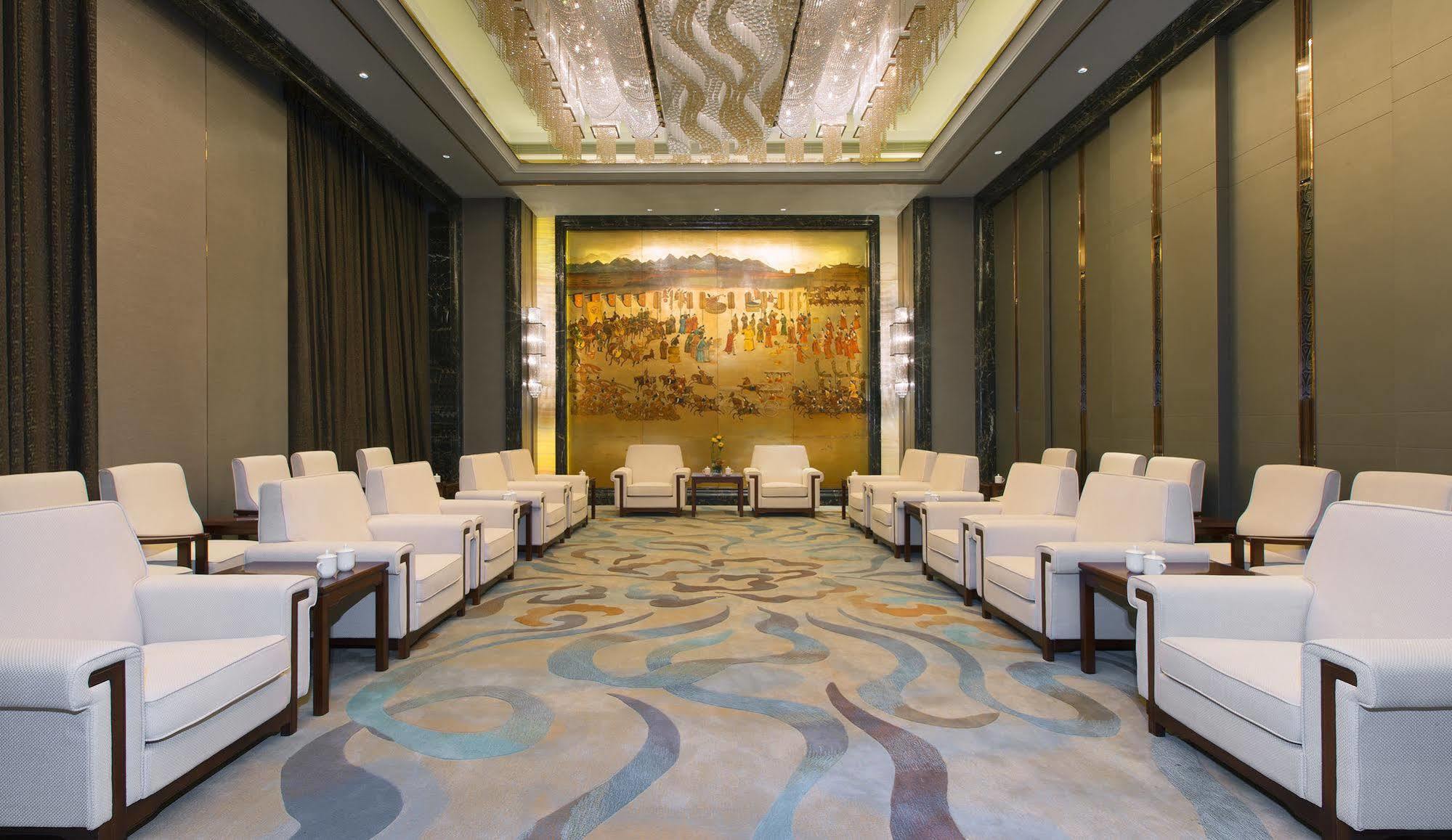 Wanda Vista Lanzhou Hotel Bagian luar foto